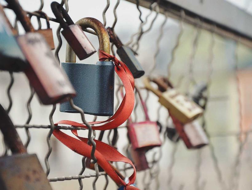 Dégradé net réalisé à la tondeuse sur une coupe homme